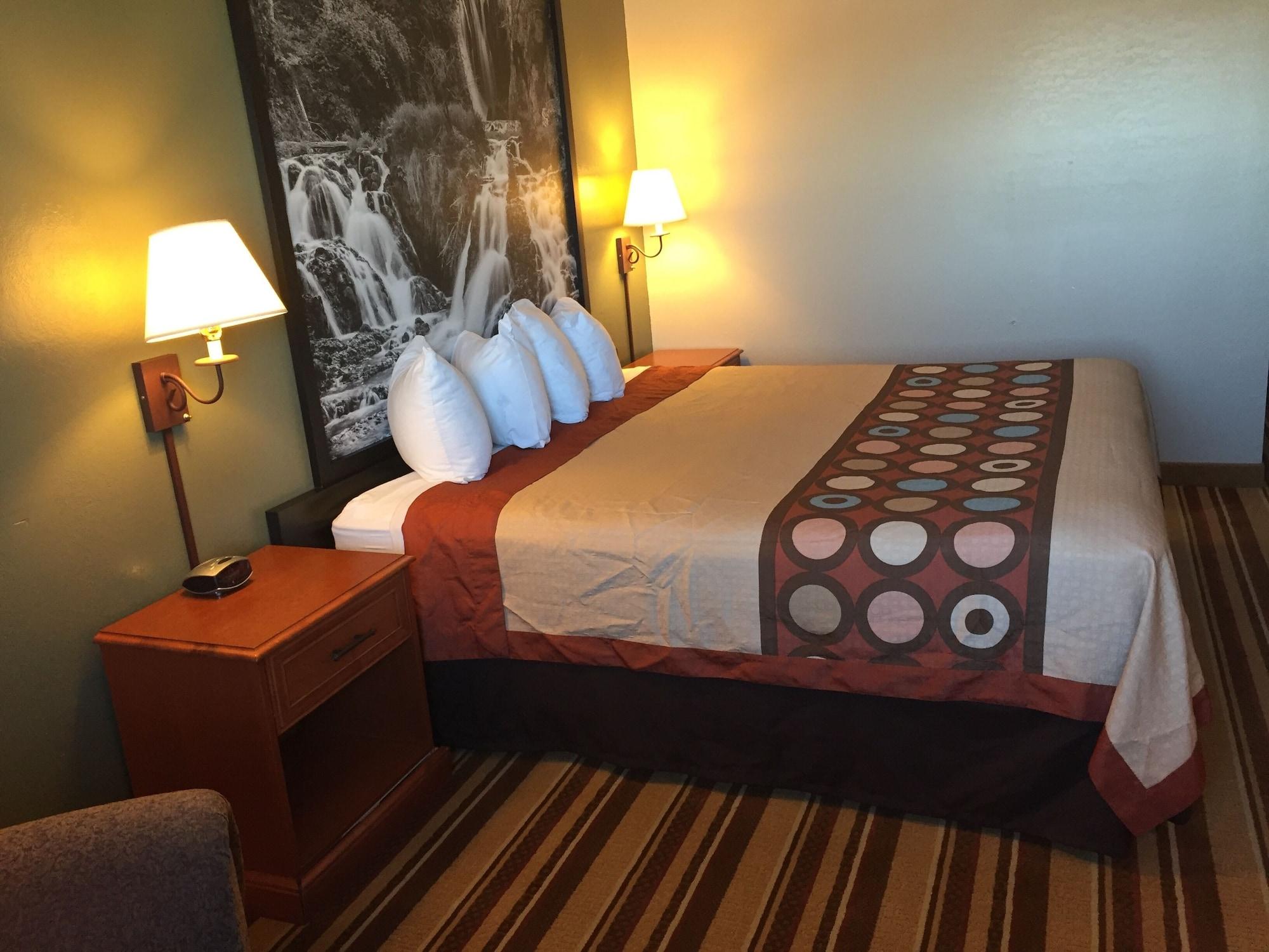 Super 8 By Wyndham Chamberlain Sd Hotel Buitenkant foto