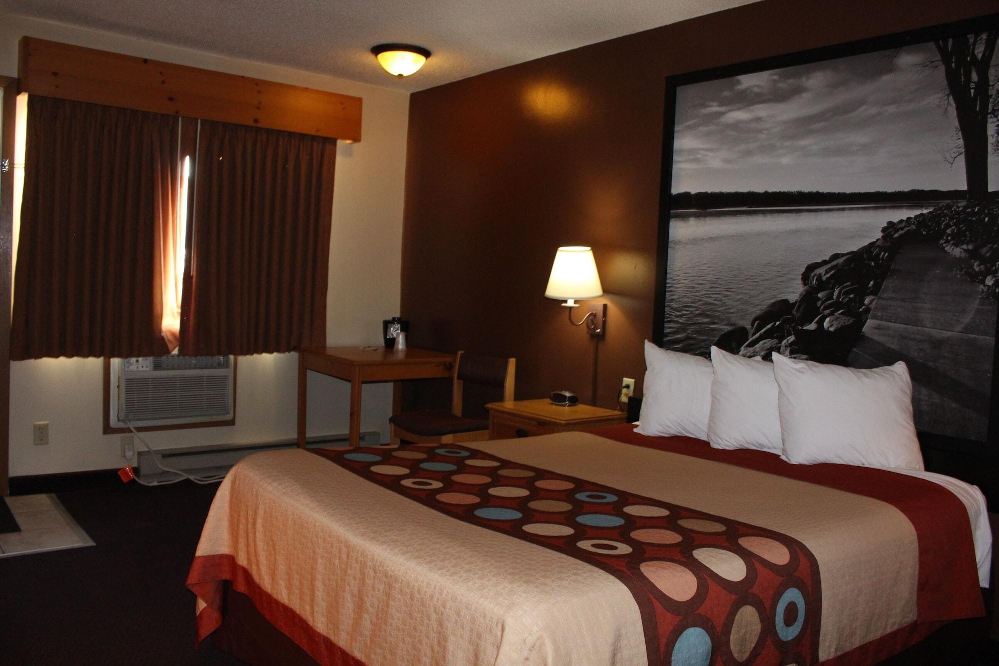 Super 8 By Wyndham Chamberlain Sd Hotel Buitenkant foto