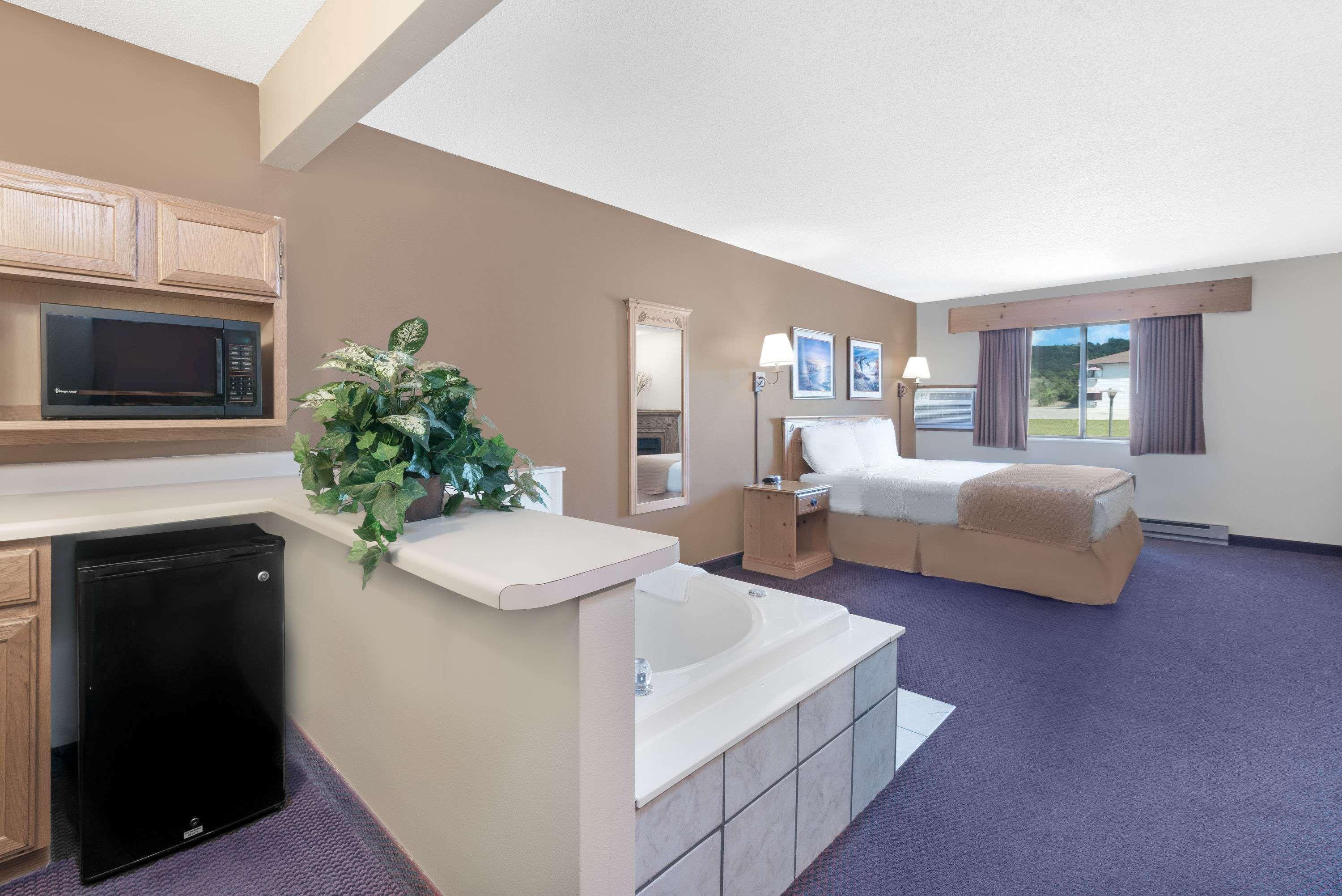 Super 8 By Wyndham Chamberlain Sd Hotel Buitenkant foto
