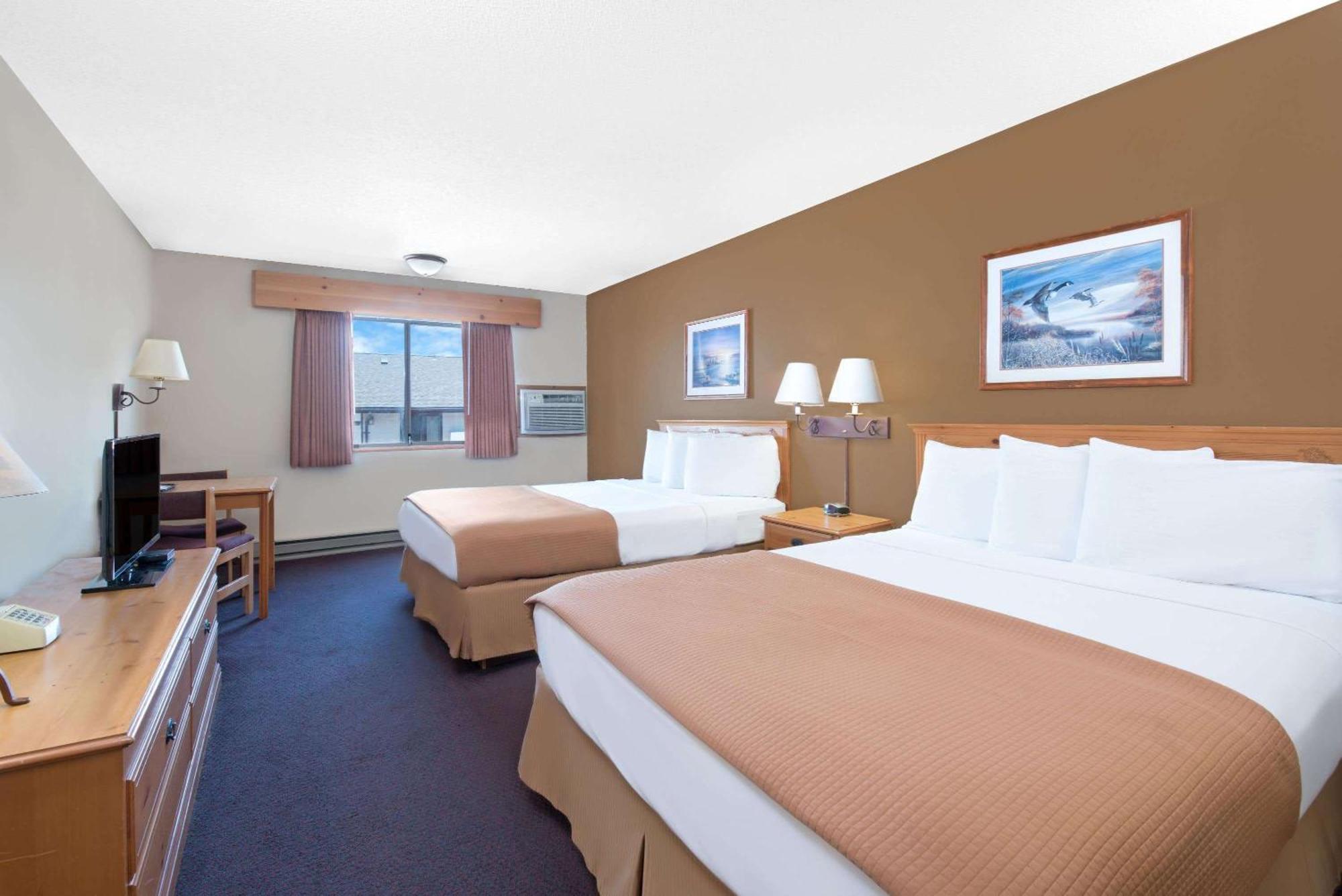 Super 8 By Wyndham Chamberlain Sd Hotel Buitenkant foto